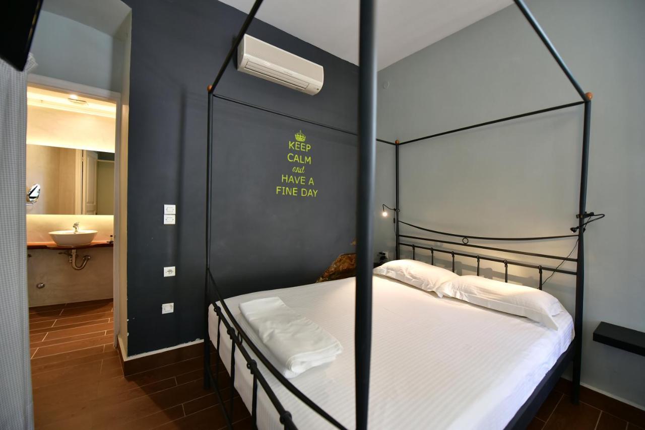 Piteoussa Rooms Ýdra Eksteriør bilde