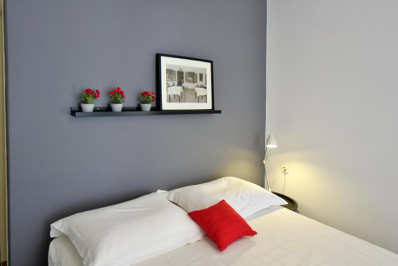 Piteoussa Rooms Ýdra Eksteriør bilde
