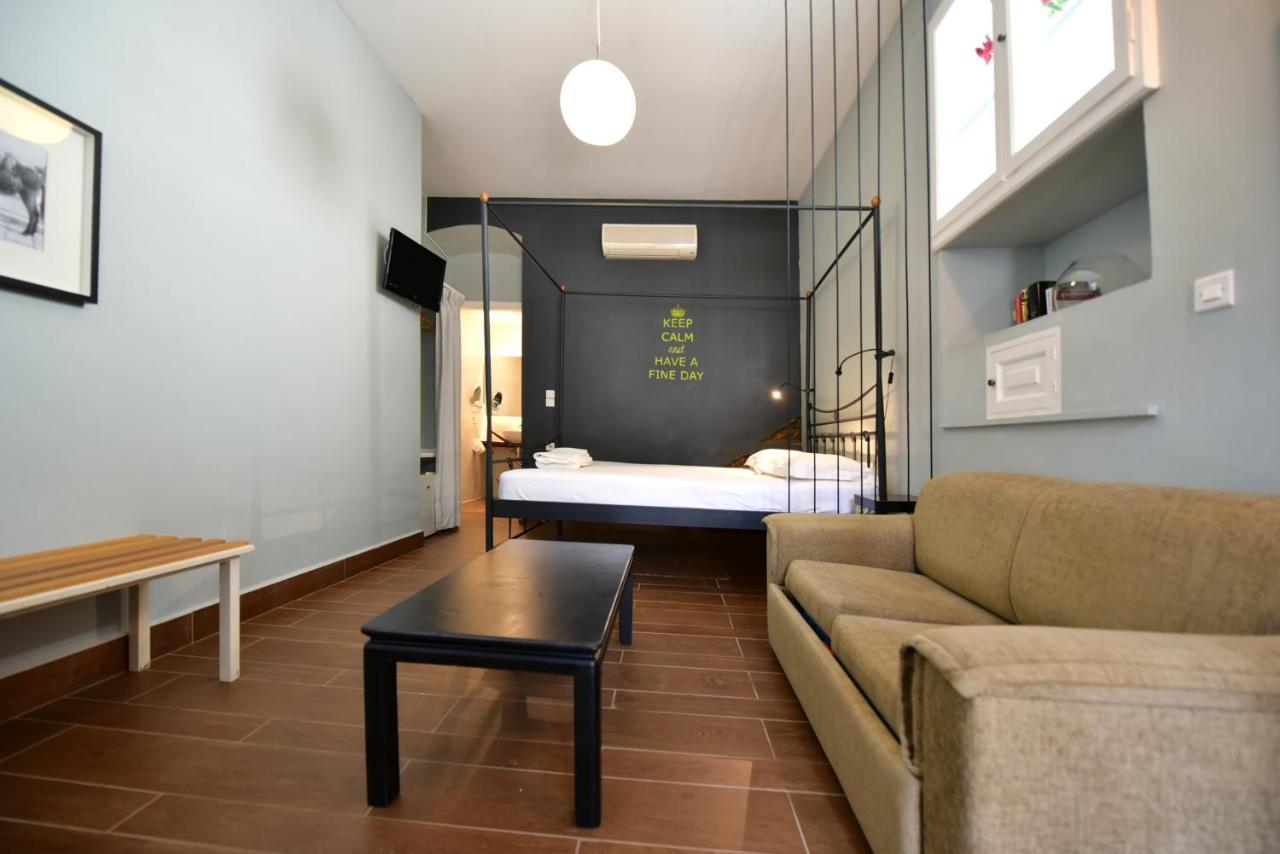 Piteoussa Rooms Ýdra Eksteriør bilde